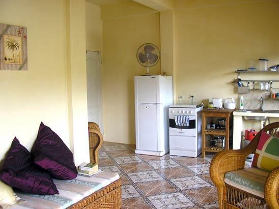 Lillibets Aparthotel Castara Екстериор снимка